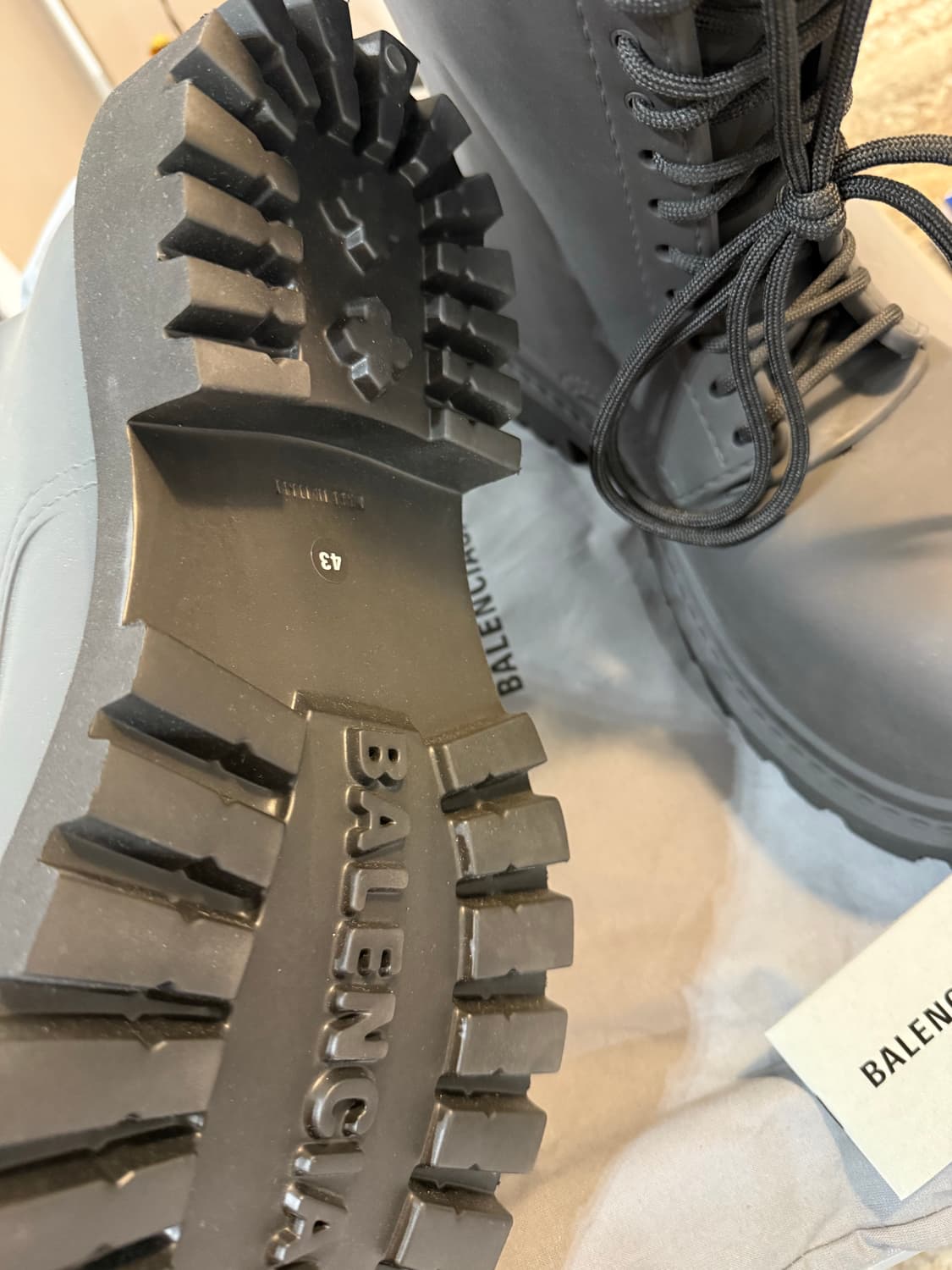 [43] 발렌시아가 스테로이드 부츠 상품이미지5