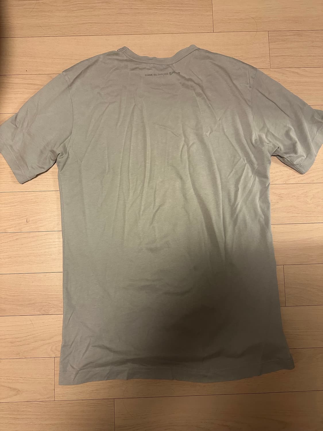 꼼데가르송 셔츠라인 반팔 상품이미지4