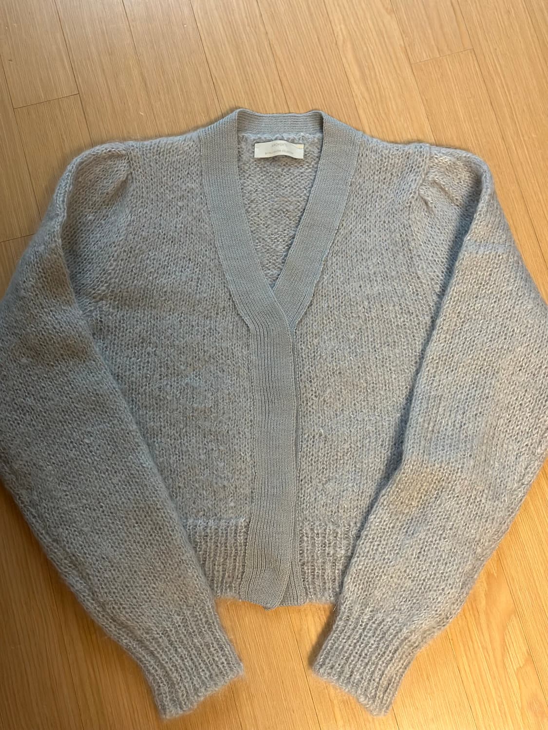 아모멘토 Amomento 그랜마 가디건(24FW Collection) 상품이미지6