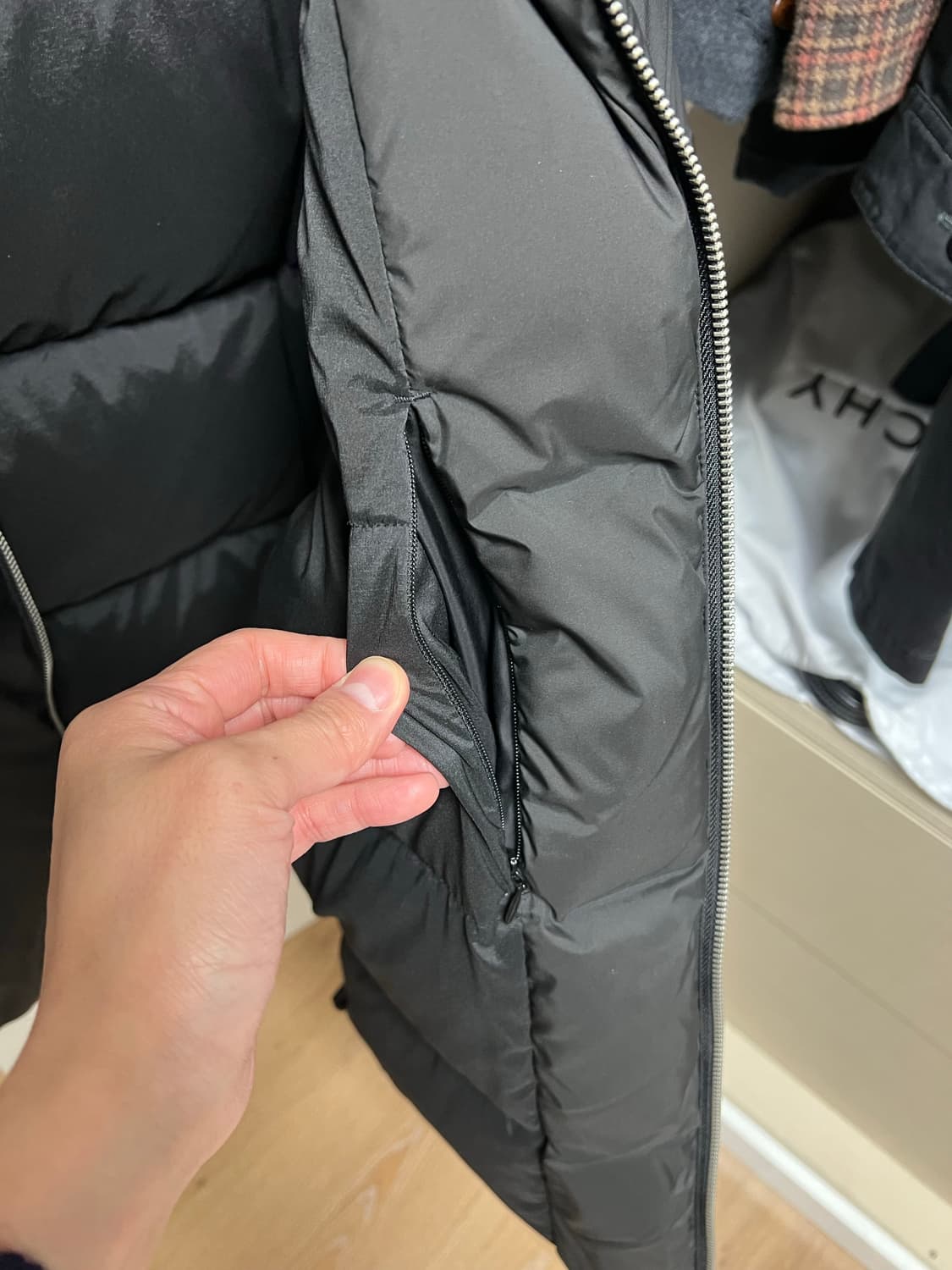 스튜디오 니콜슨 다운자켓 상품이미지5