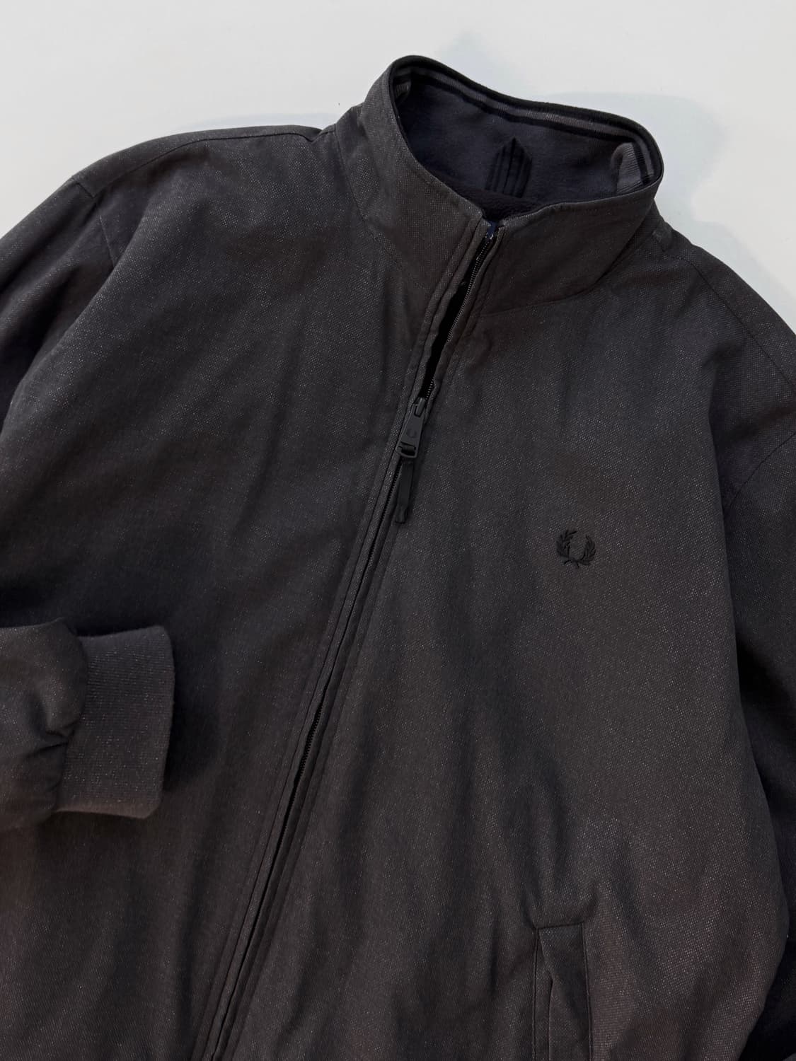 프레드페리 루즈핏 하이넥 집업 딥차콜 블루종 자켓 상품이미지4