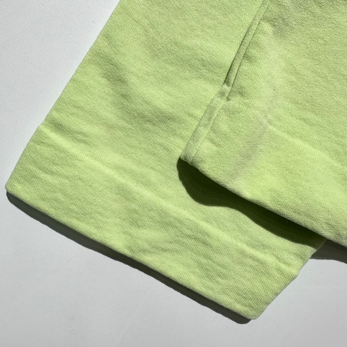 (매장판) 아크네 스튜디오 Joghy 엠보스 크롭 후드 상품이미지5