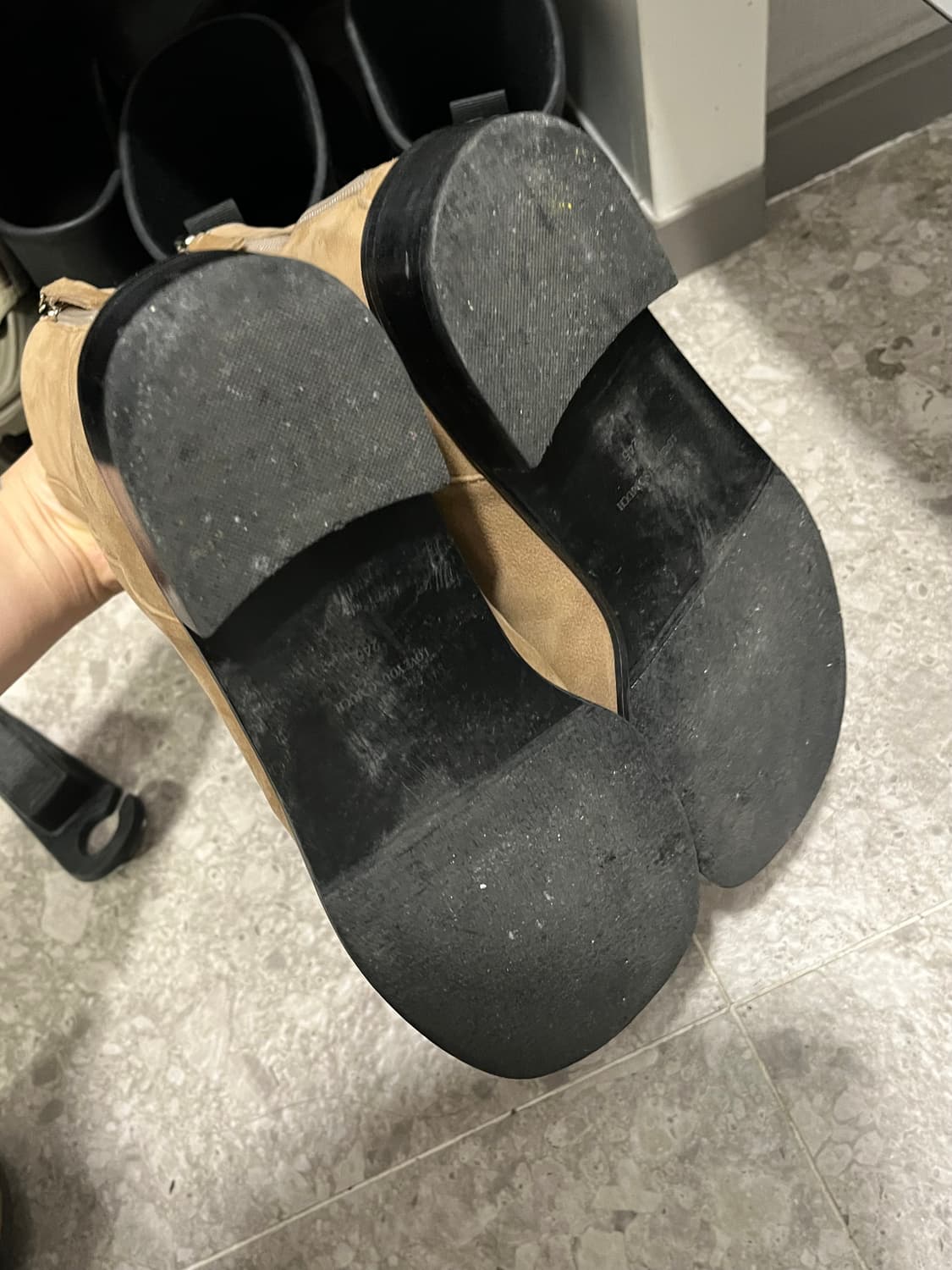 러브유쏘머치 소가죽 앵클부츠 245 상품이미지3