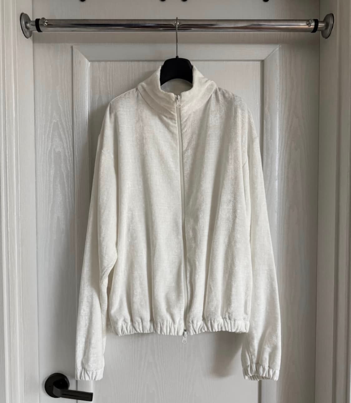 (급처) 가브리엘라 콜 가먼츠 벨벳 자켓 상품이미지1