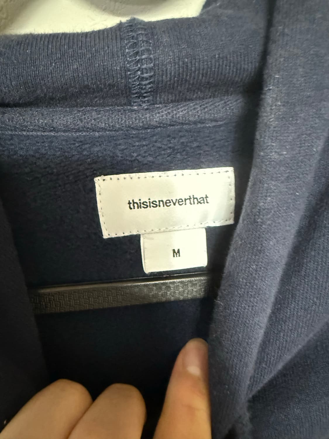 디스이즈네버댓 네이비 후드티 M 상품이미지3