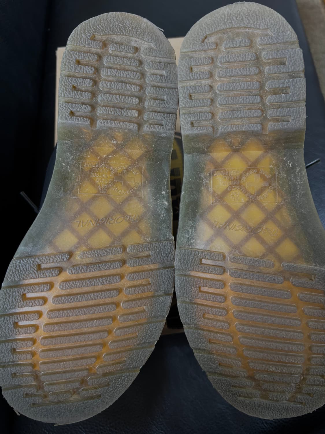 닥터마틴 1461 3홀 블랙 나파 240 상품이미지5