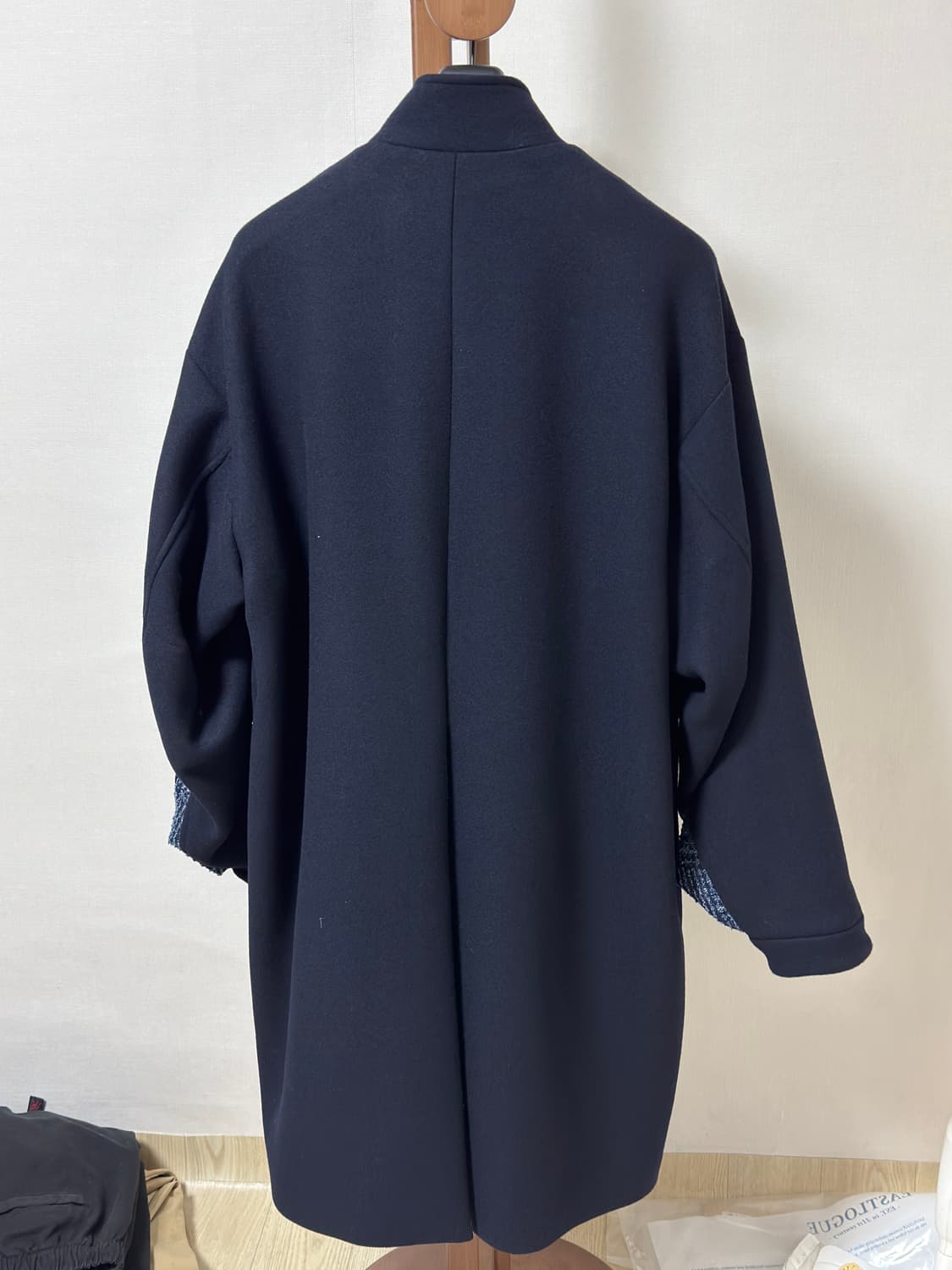 반츠 x 서스테인 서플라이 울 코트: 네이비 / 1 상품이미지2