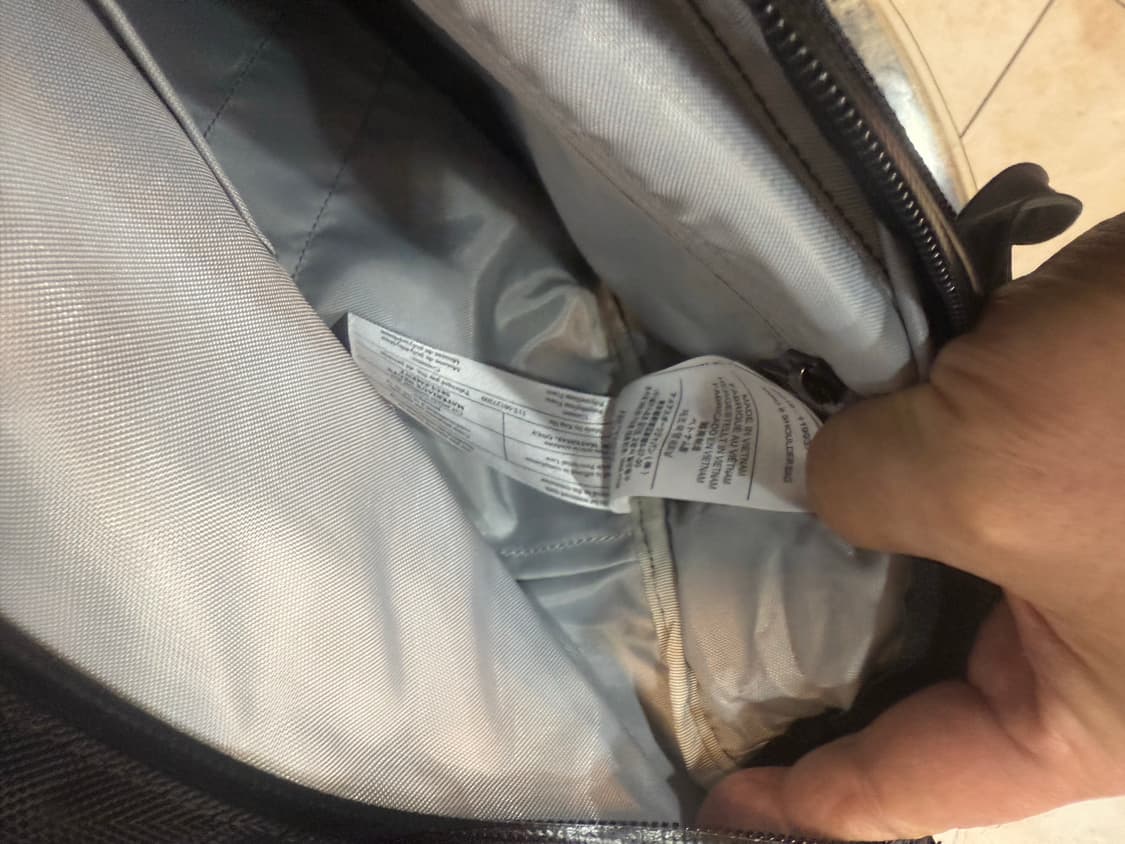 정품 아크테릭스 아로8 팝니다 상품이미지10