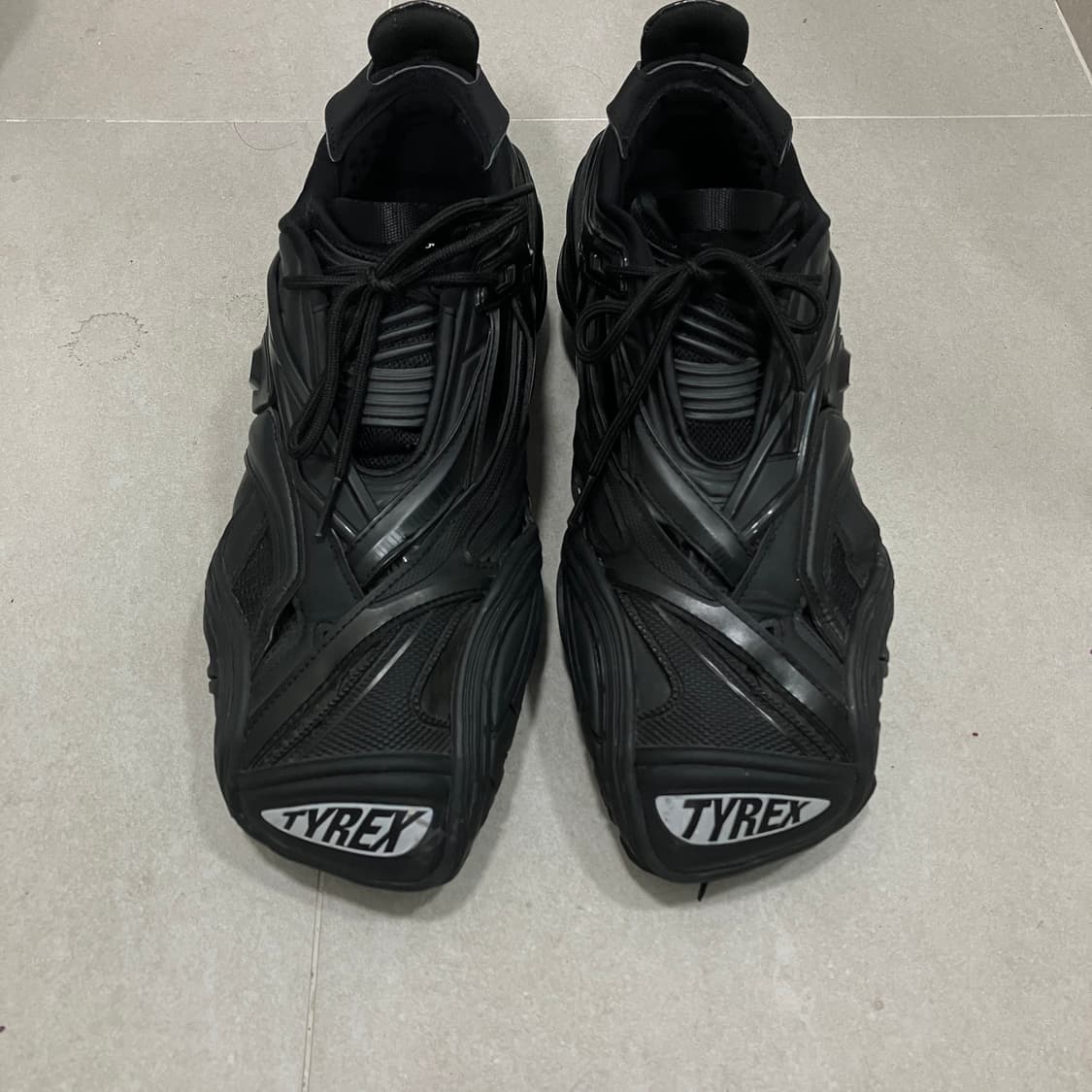 [43] 발렌시아가 타이렉스 상품이미지1