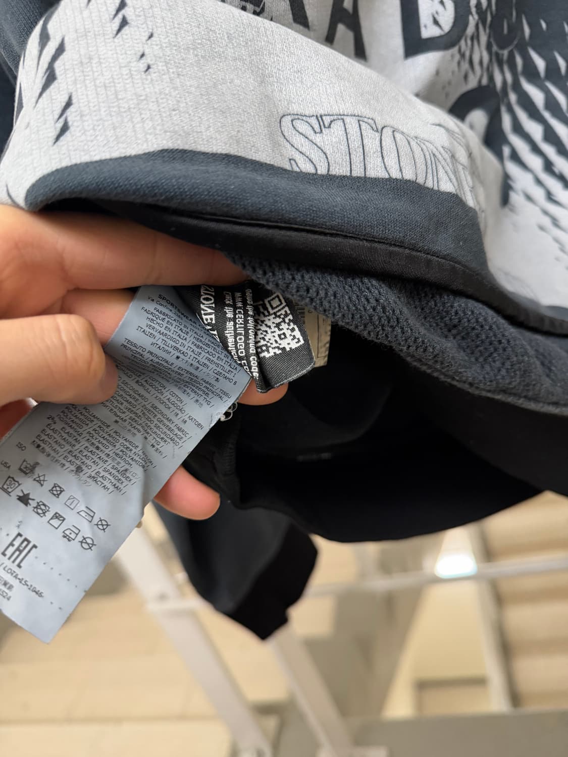 스톤아일랜드 쉐도우 프로젝트 [백화점 구매 정품] 맨투맨 로고 스웻셔츠  상품이미지5