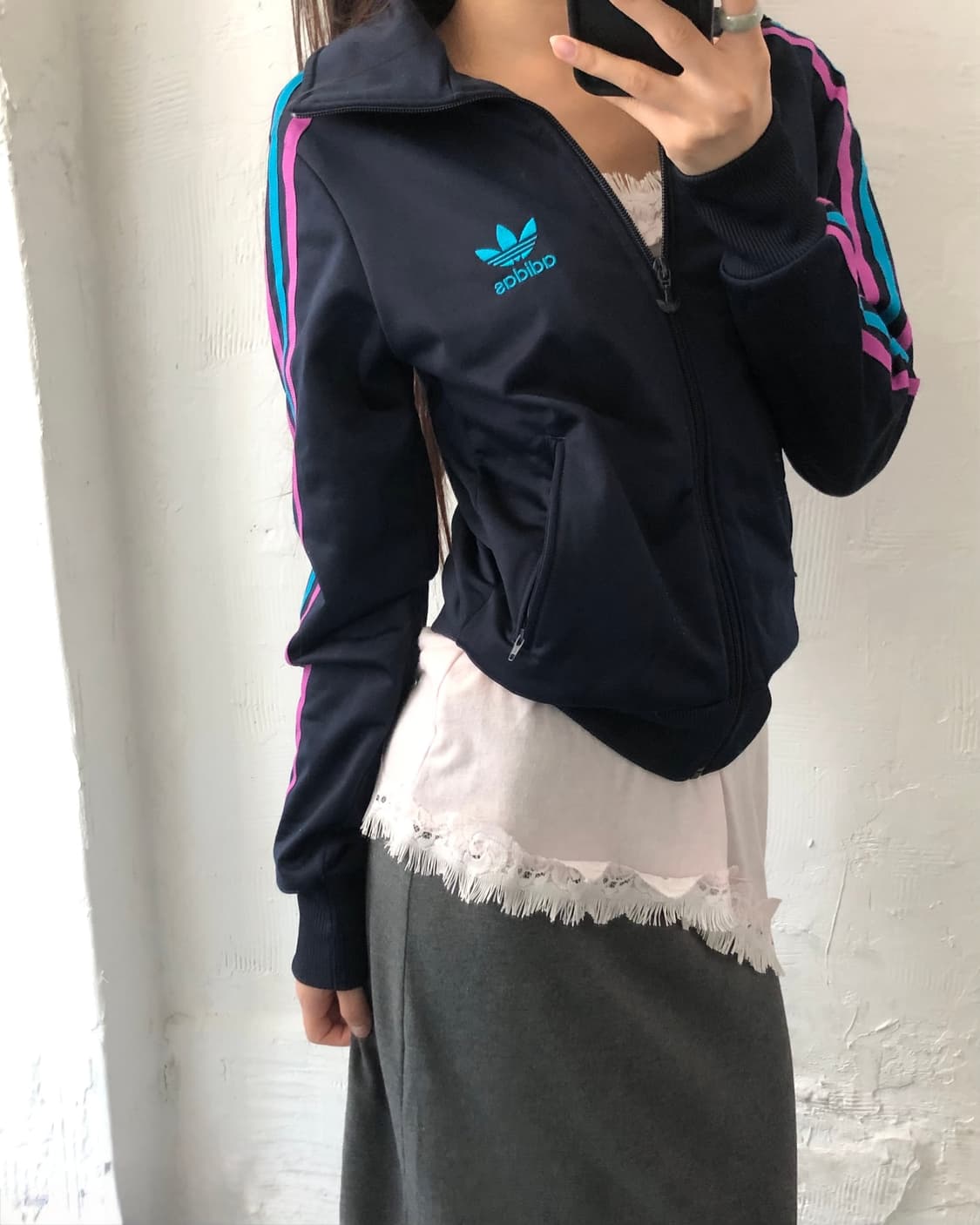 Adidas 아디다스 네이비컬러 파이어버드 멀티컬러 우먼라인 트랙탑 상품이미지3