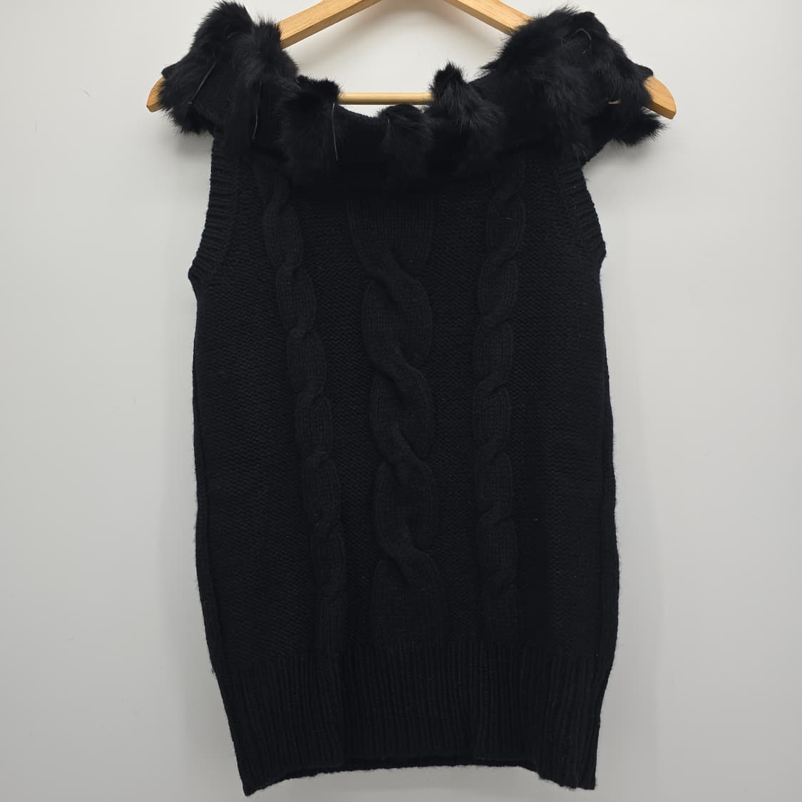 퍼 디테일 오프숄더 니트 상품이미지2