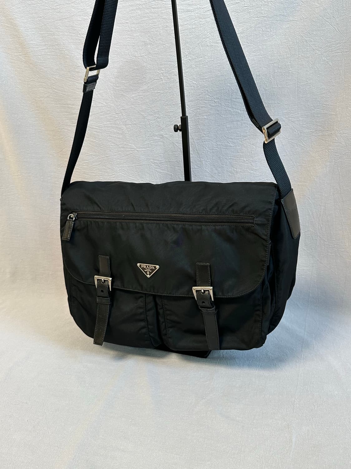 프라다 나일론 포코노 크로스백 메신저백 투포켓 버클 상품이미지3