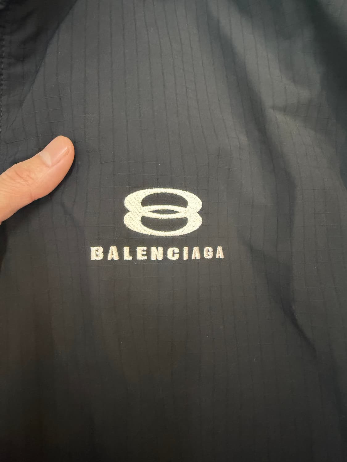 발렌시아가 유니티 윈드브레이커 상품이미지5