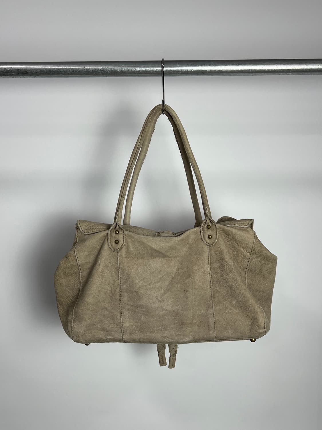 TRES 레더 숄더백 상품이미지9