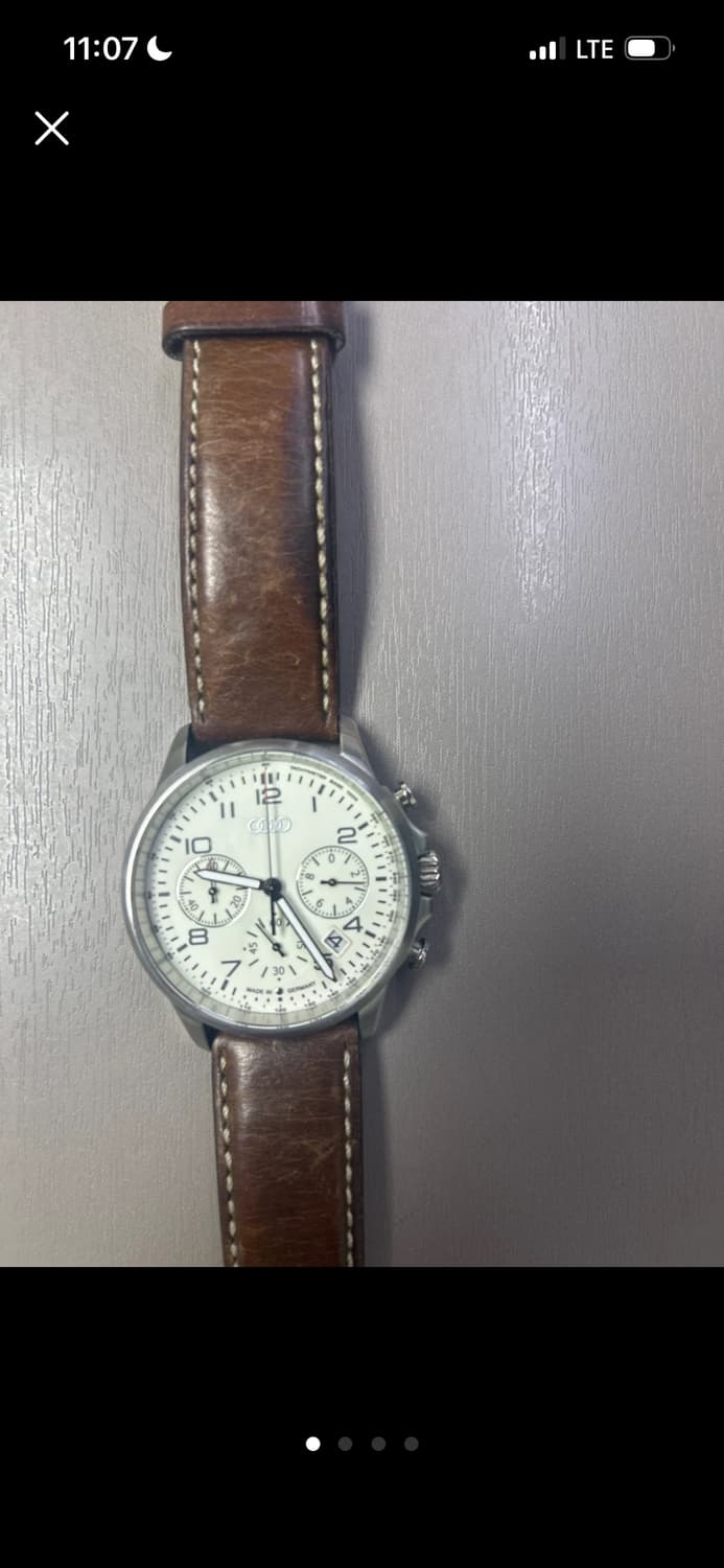 아우디 크로노그래프 시계 브라운 가죽 상품이미지1