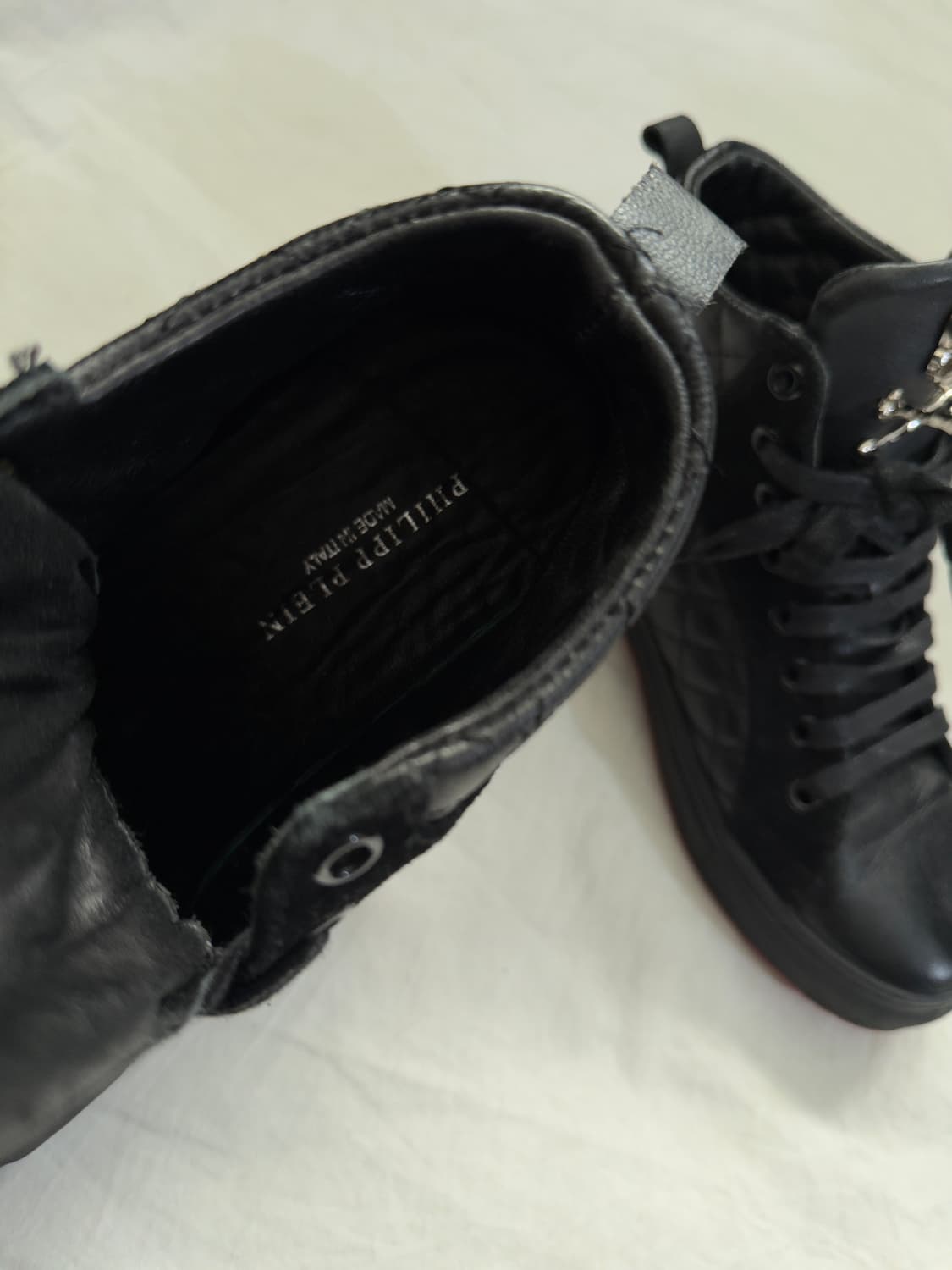 필립플레인 실버 스컬 참 오피움 하이탑 스니커즈 상품이미지2