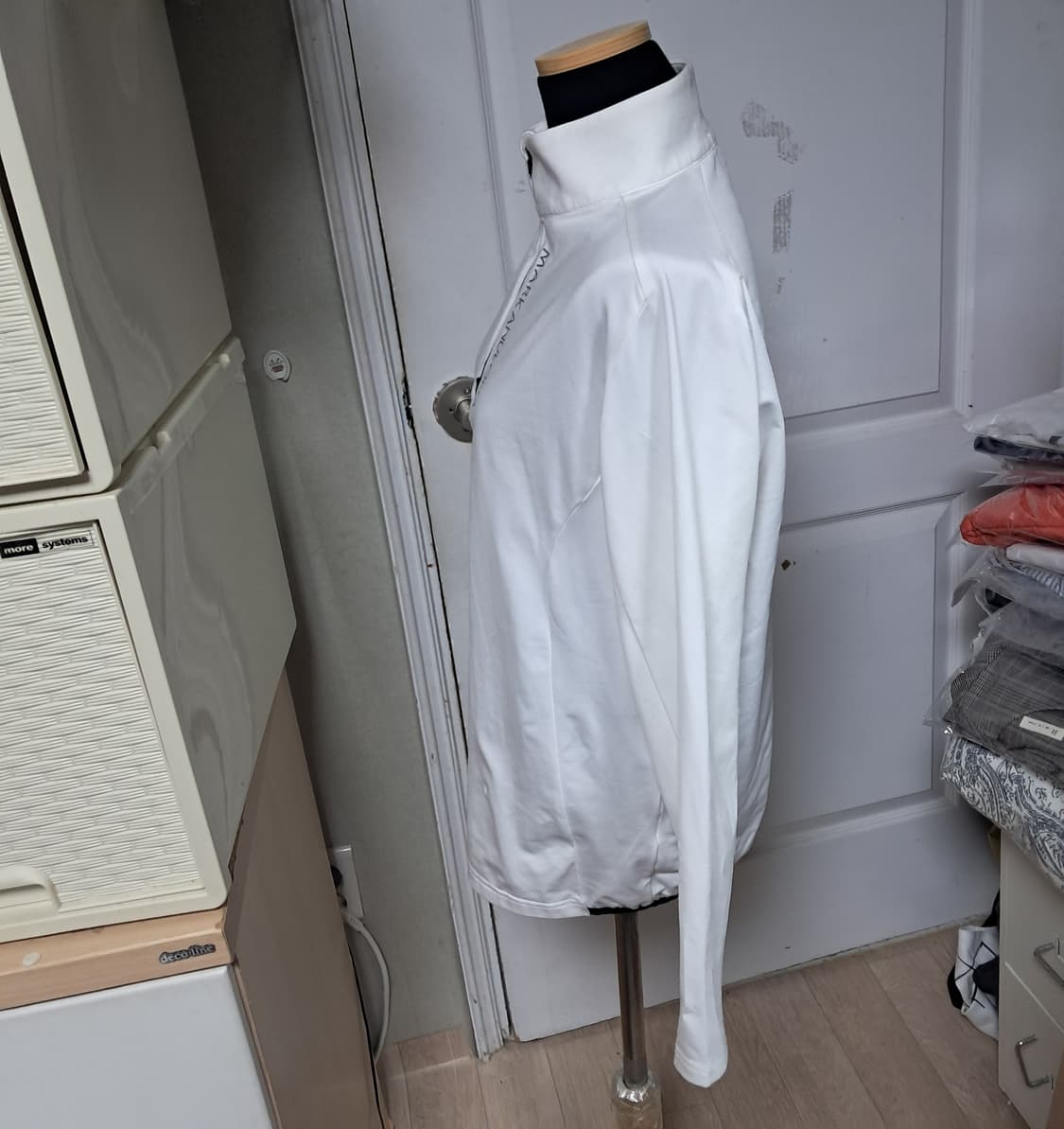 마크앤로나 정품 남성 골프 하프 집업 티셔츠 M 상품이미지2