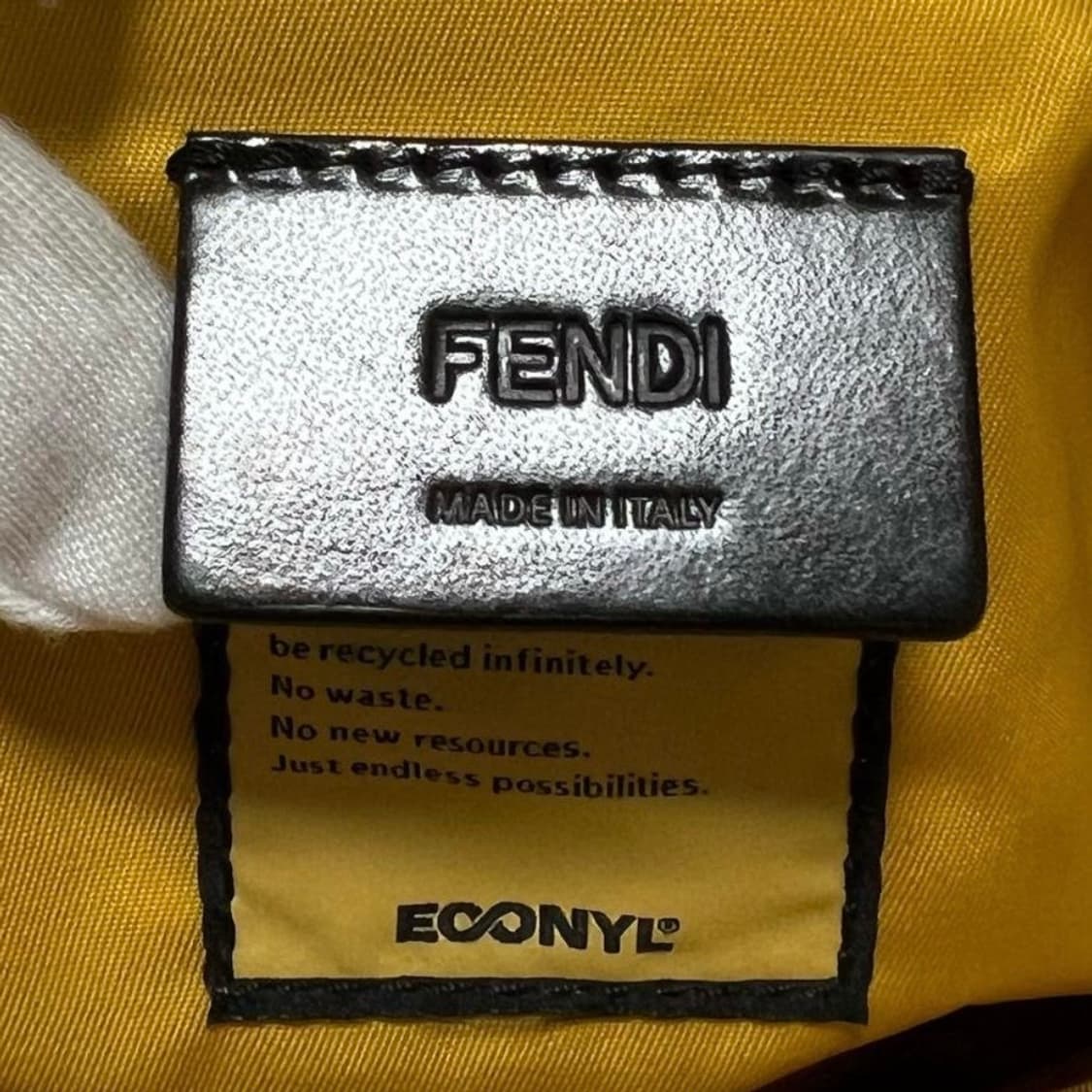 펜디 바게트 메신저백 옐로우 상품이미지7