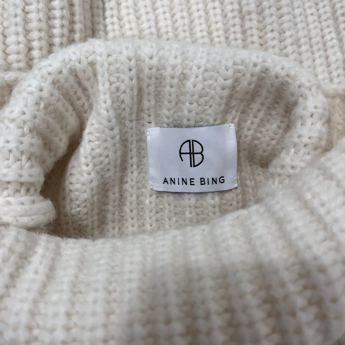 애니빙(ANINE BING) 알파카 + 울 터틀넥 니트 상품이미지6