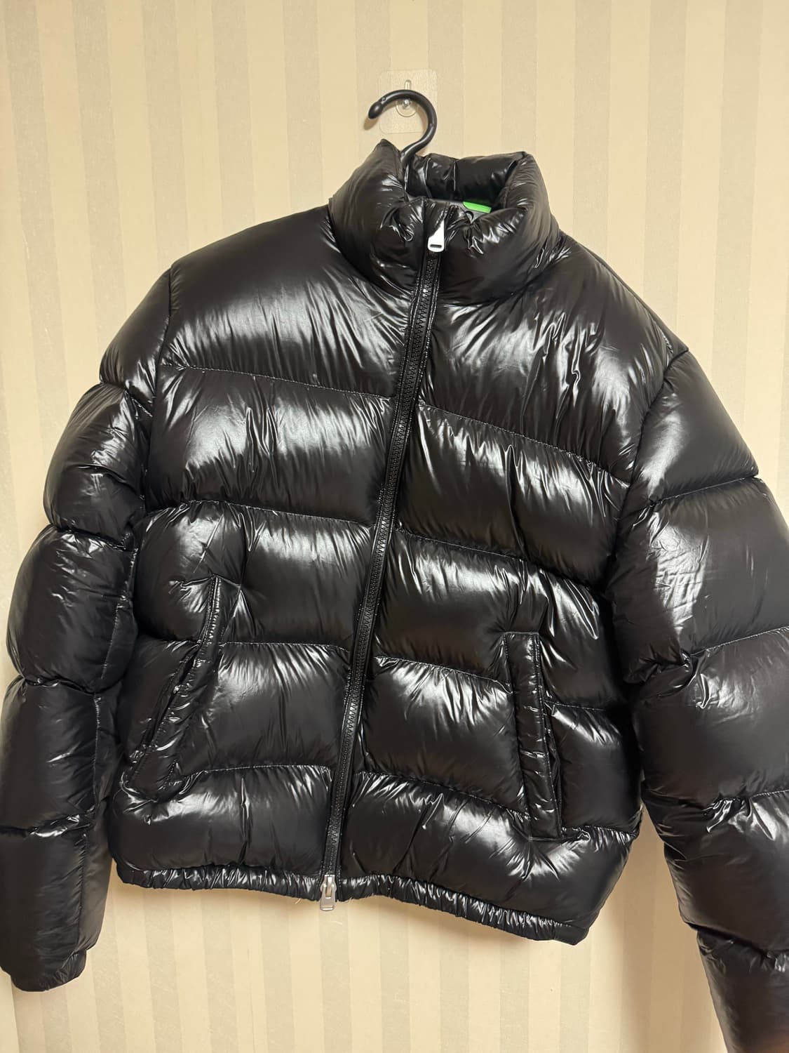 자라 유광 패딩 L 상품이미지1