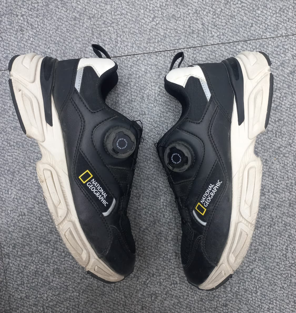 내셔널지오그래픽 블랙 다이얼 운동화 230mm 상품이미지2