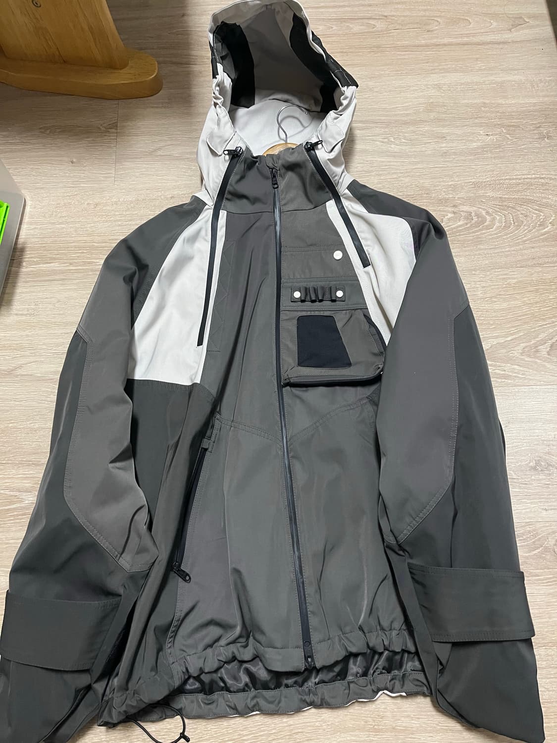 언더마이카 카메 멀티 지퍼 터틀 쉘 파카 드리프트우드 (1사이즈) 상품이미지1