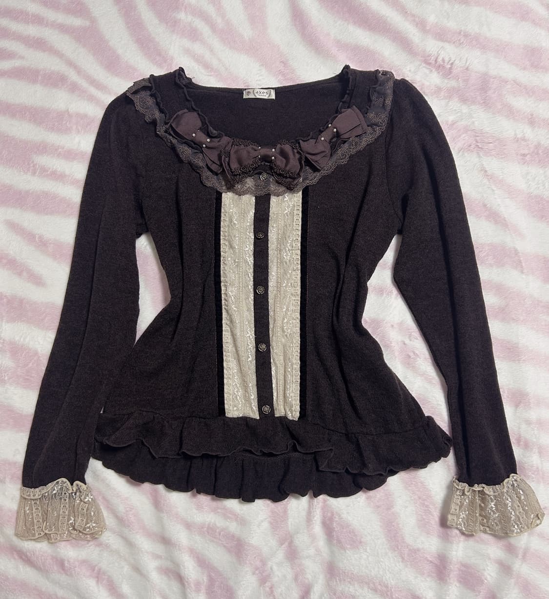 엑시즈팜 리본 라떼갸루 블라우스 상품이미지1