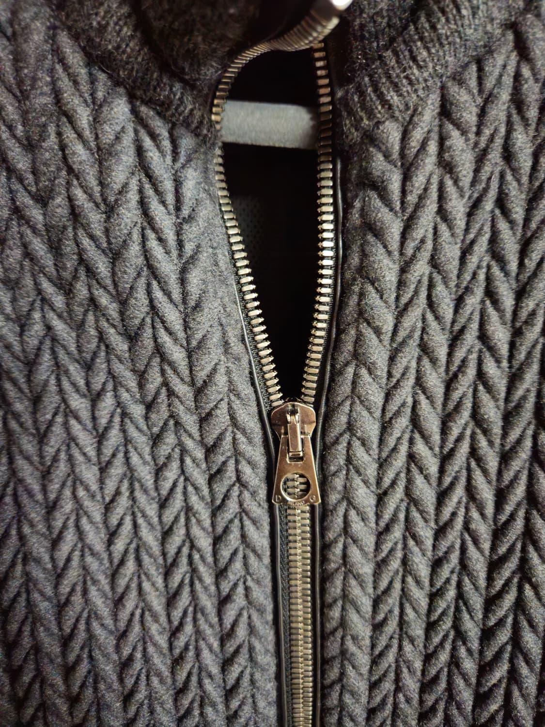 [50]100size 돌체앤가바나 해비 캐시미어 100 집업 상품이미지3