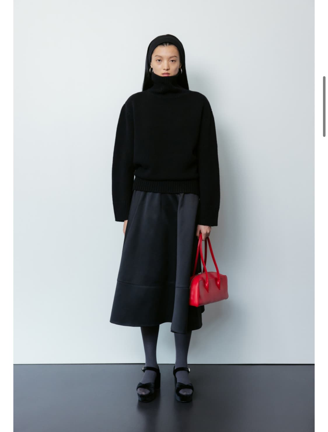 오르 울100 터틀넥 풀오버 블랙 상품이미지4