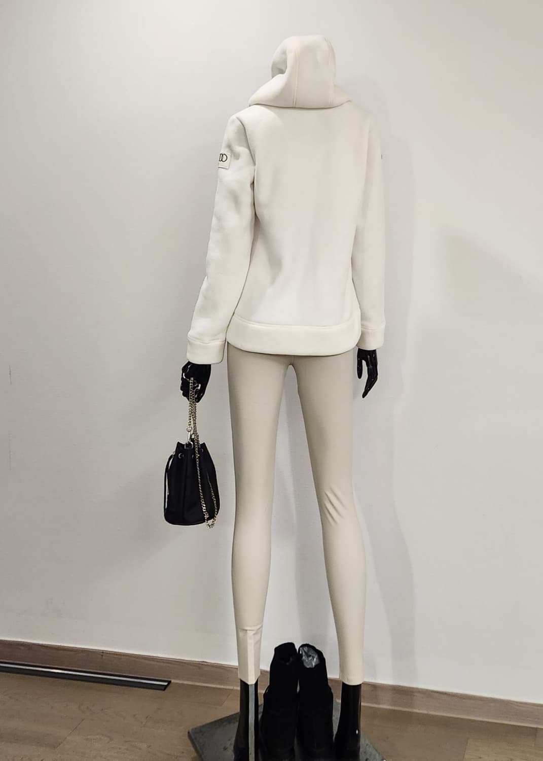 데상트 후리스  상품이미지6