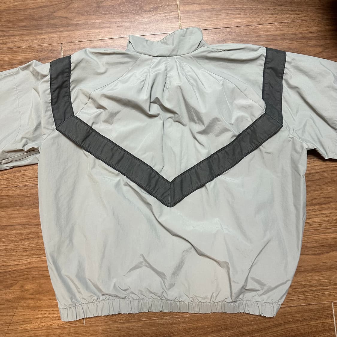 미군 육군 IPFU 트레이닝 자켓 라지레귤러 상품이미지2