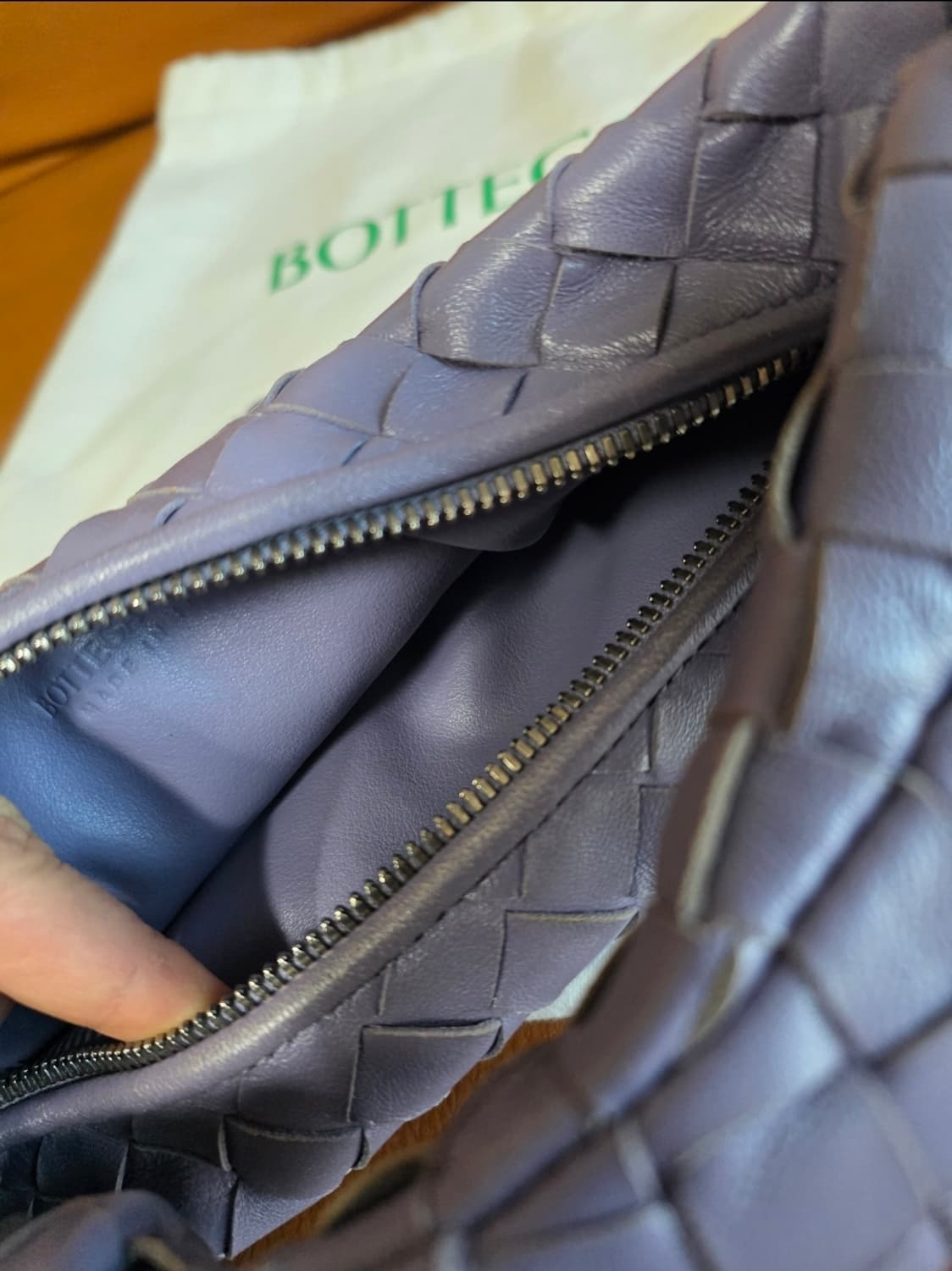 정품 보테가베네타 조디백 죠디백 라일락색상 상품이미지9