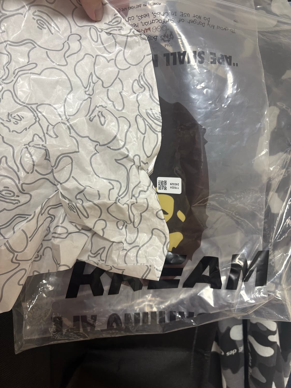 베이프 꼼데 가르송 오사카 카모 티셔츠 상품이미지3