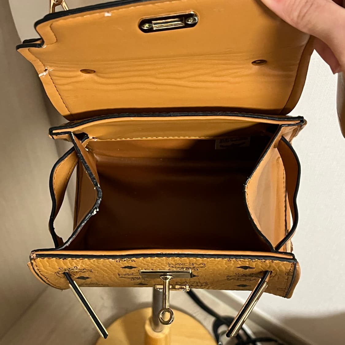 MCM 핸드백 상품이미지4