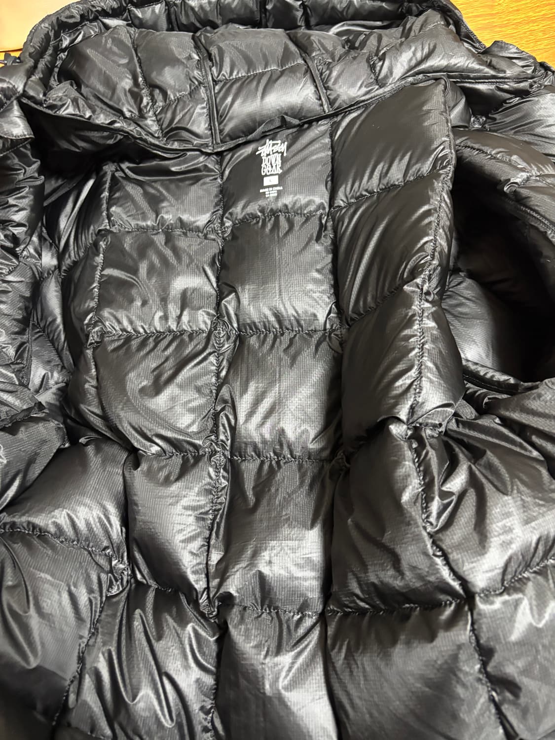 스투시 미드웨이트 후드 푸퍼 블랙 상품이미지5