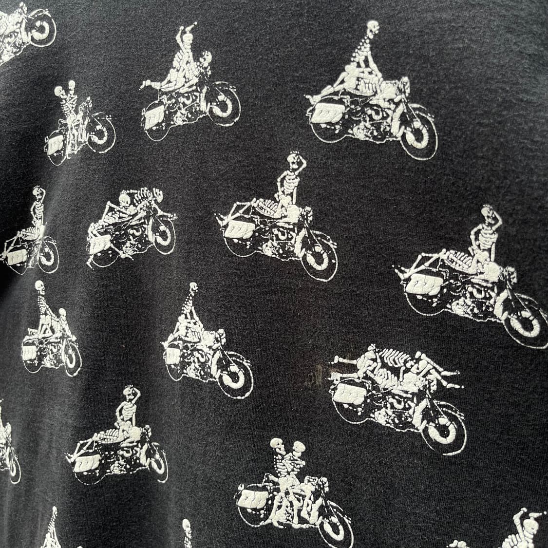 90s 빈티지 스켈레톤 섹스 포지션 티셔츠 (100) 상품이미지2