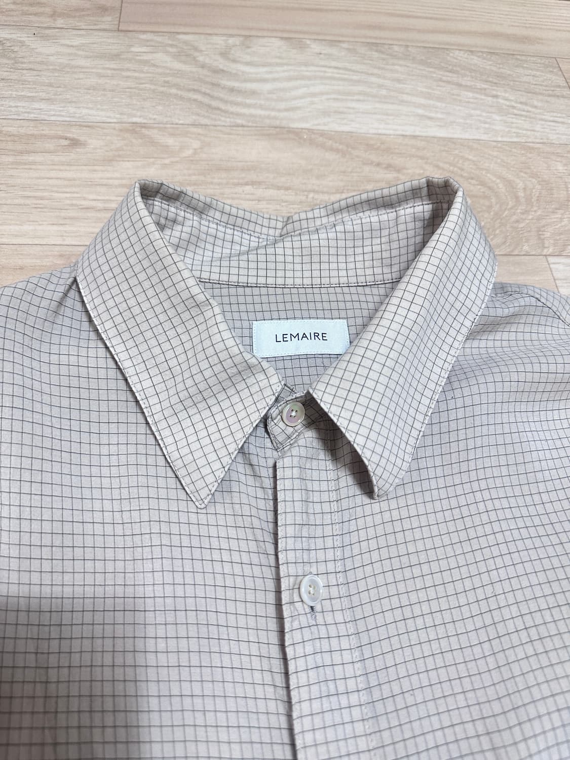 [XL] 르메르 22SS 남성 레귤러 카라 반팔 셔츠 누드 상품이미지4