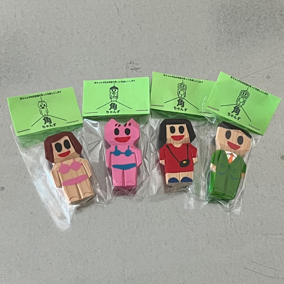 [켄지 무라바야시] 카도쨩(角ちゃん) XS 비키니고양이 우드카빙 상품이미지3