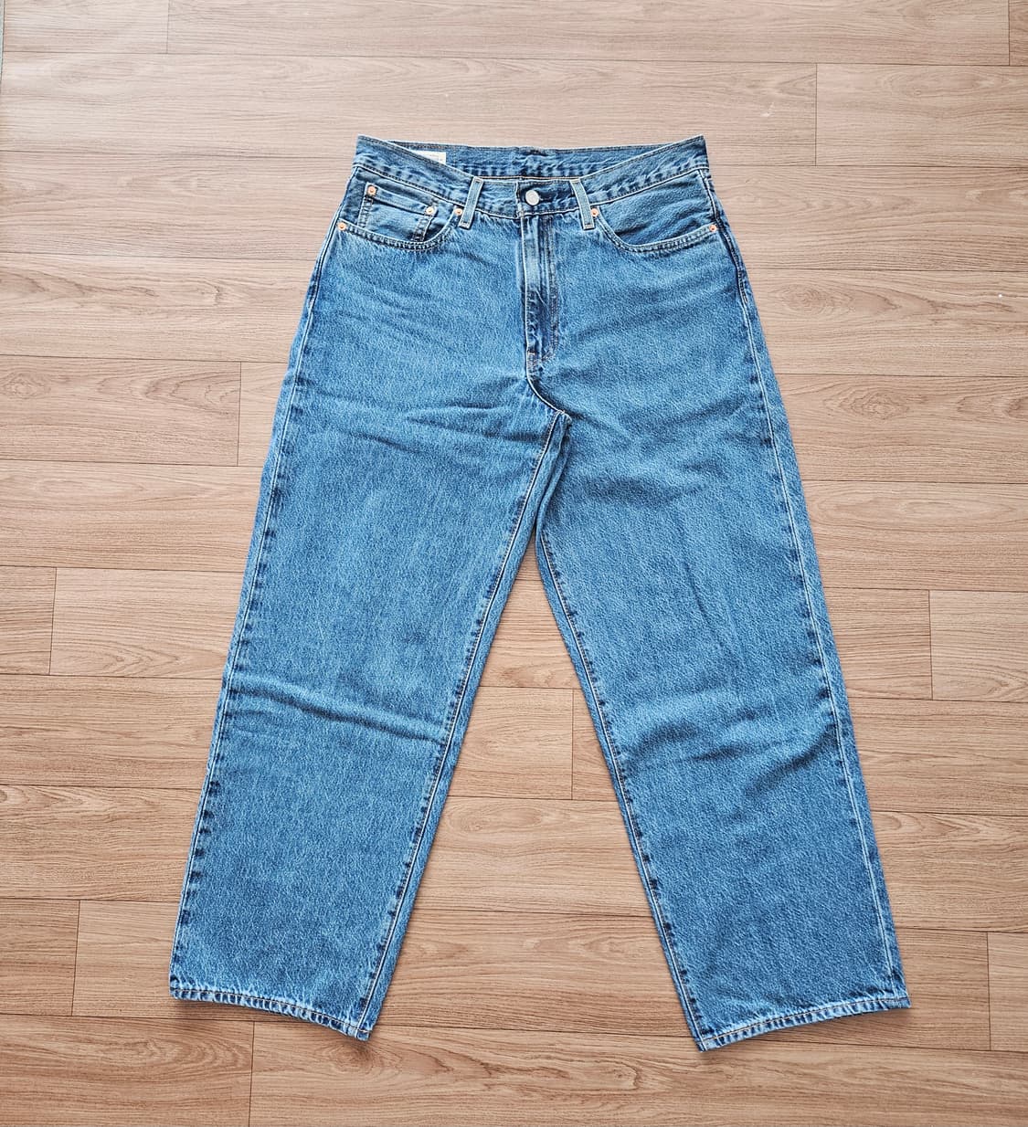 리바이스 578 배기 프리미엄 데님팬츠(중청) 상품이미지1