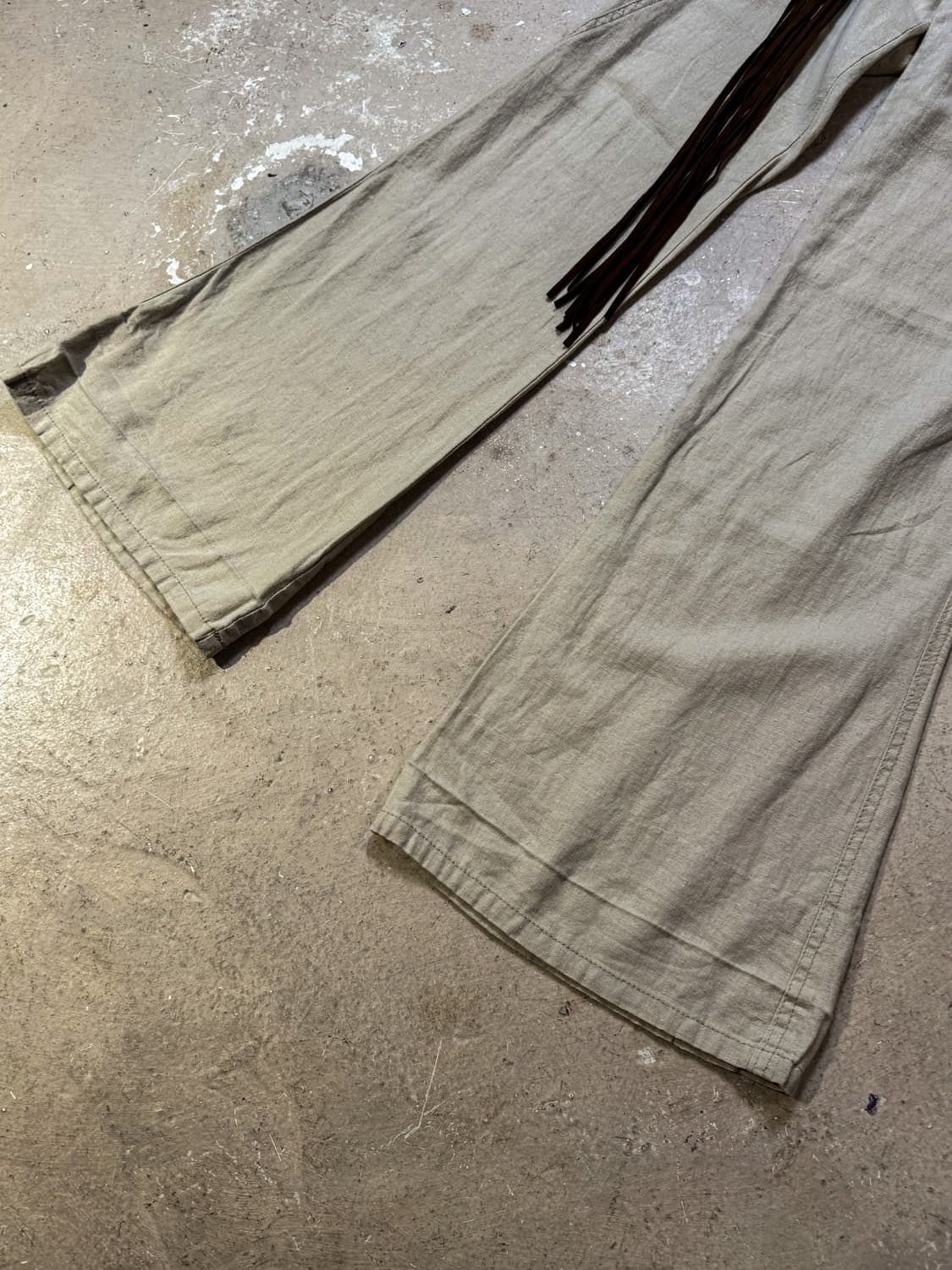 Ivory Zip Cargo flare pants  아이보리 플레어 팬츠 상품이미지5