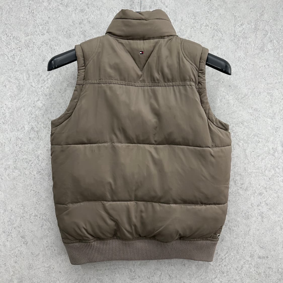 90 타미힐피거 여자 양면 리버서블 웰론 패딩조끼 상품이미지3