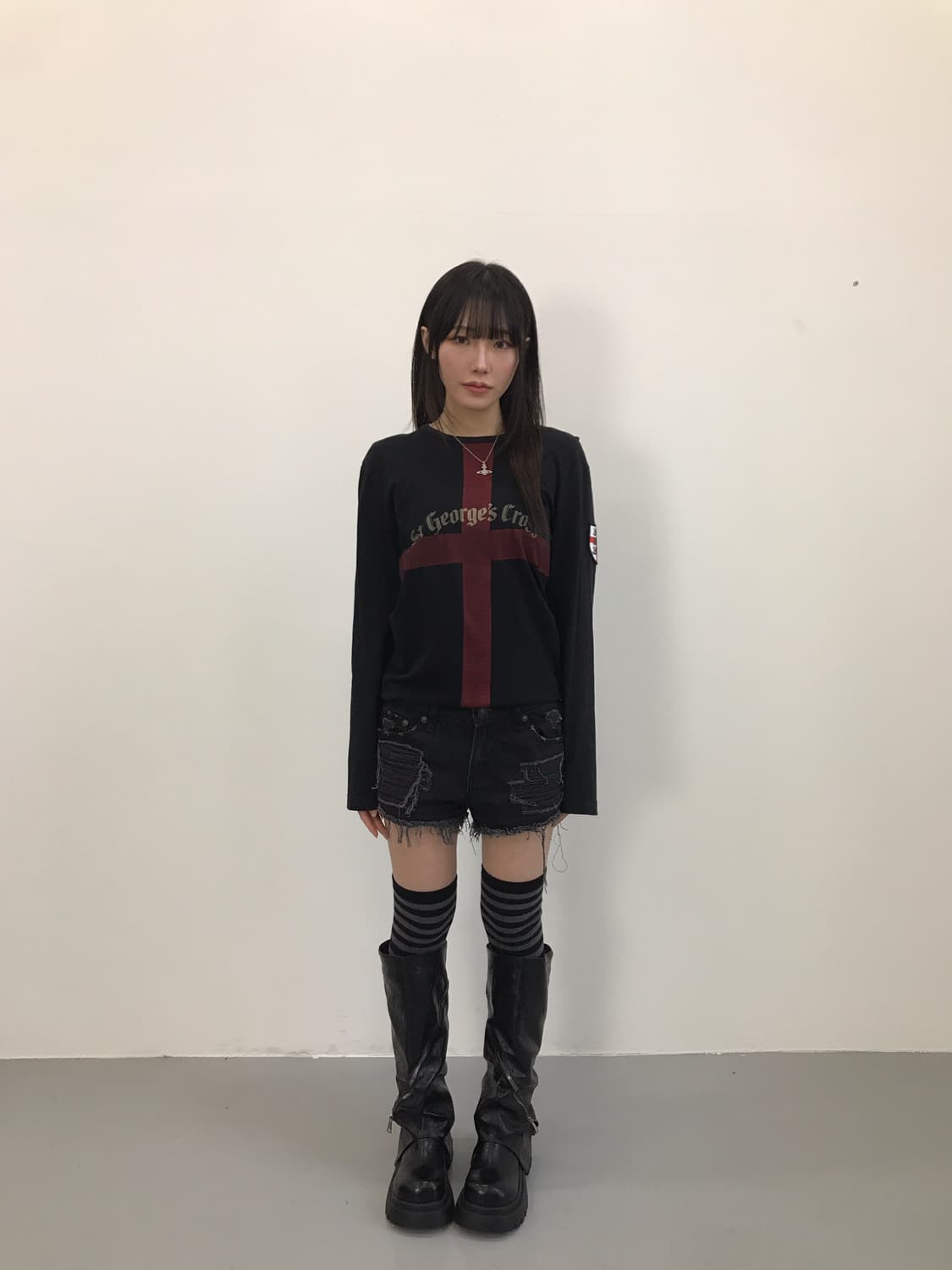 REATS TAILOR Cross Y2k Long Sleeve 상품이미지1