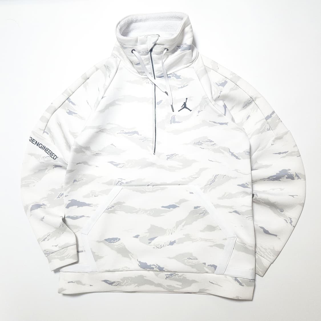 나이키 조던 플라이트 테크 카모 아노락 하프 집업 상품이미지1