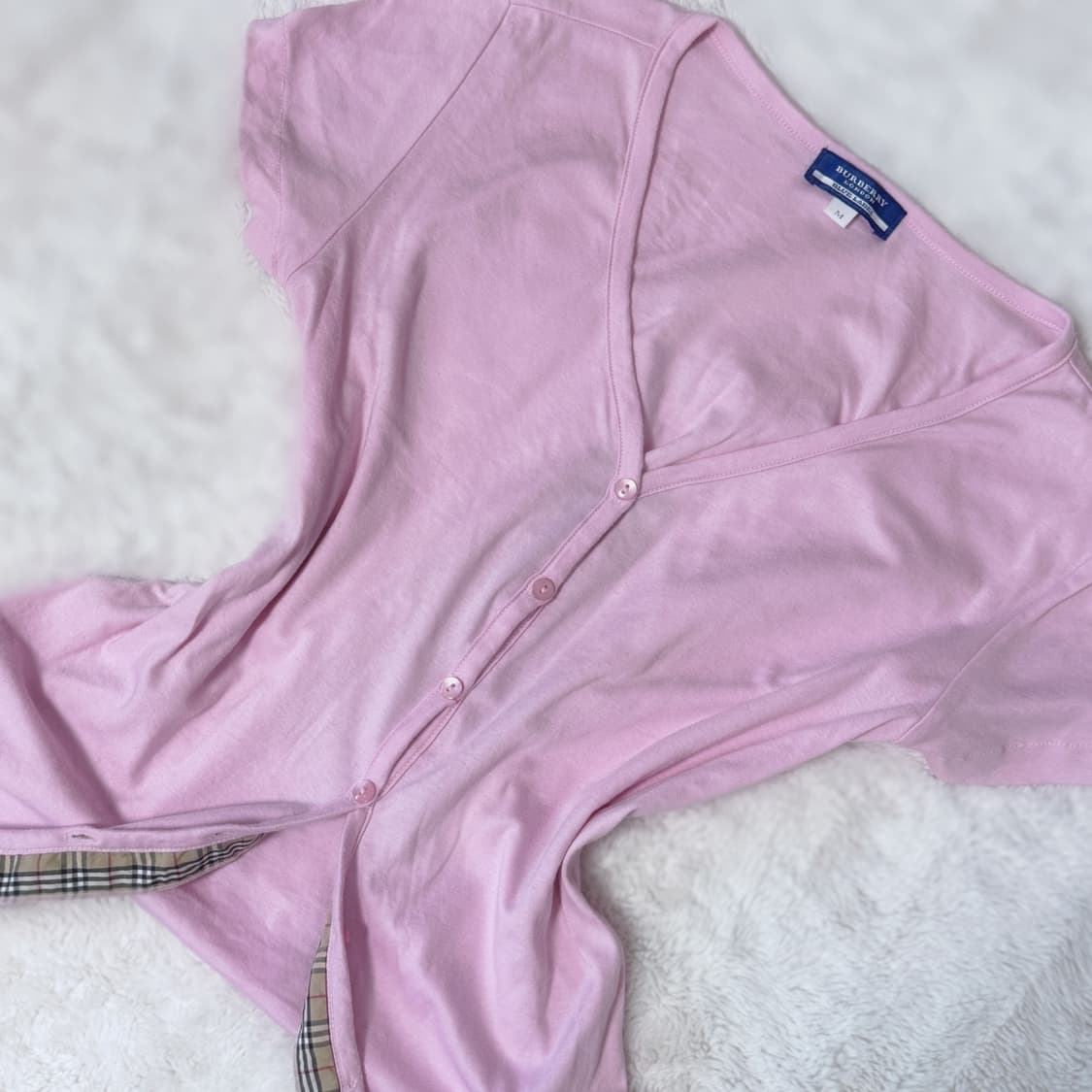 Burberry 버버리 블루라벨 대장템 핀터깔 딸기우유 딱붙 가디건 상품이미지2