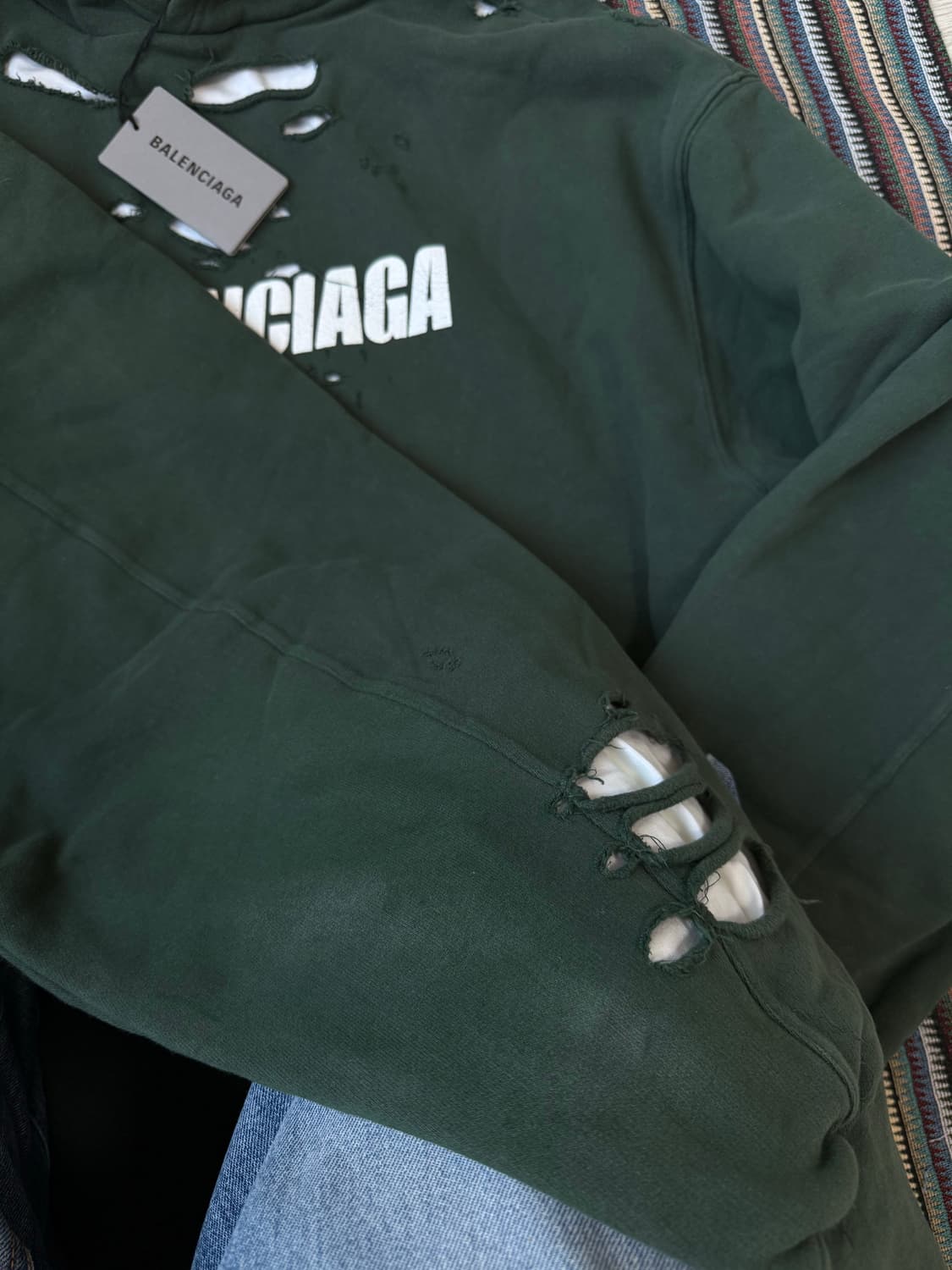 발렌시아가 디스트로이드 후드티 상품이미지4