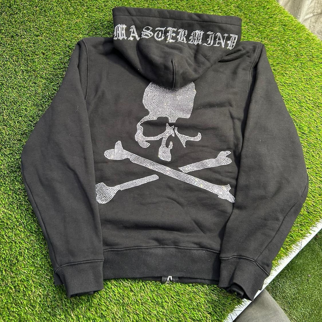 마스터마인드 비즈 스컬 로고 후드집업 블랙 상품이미지1