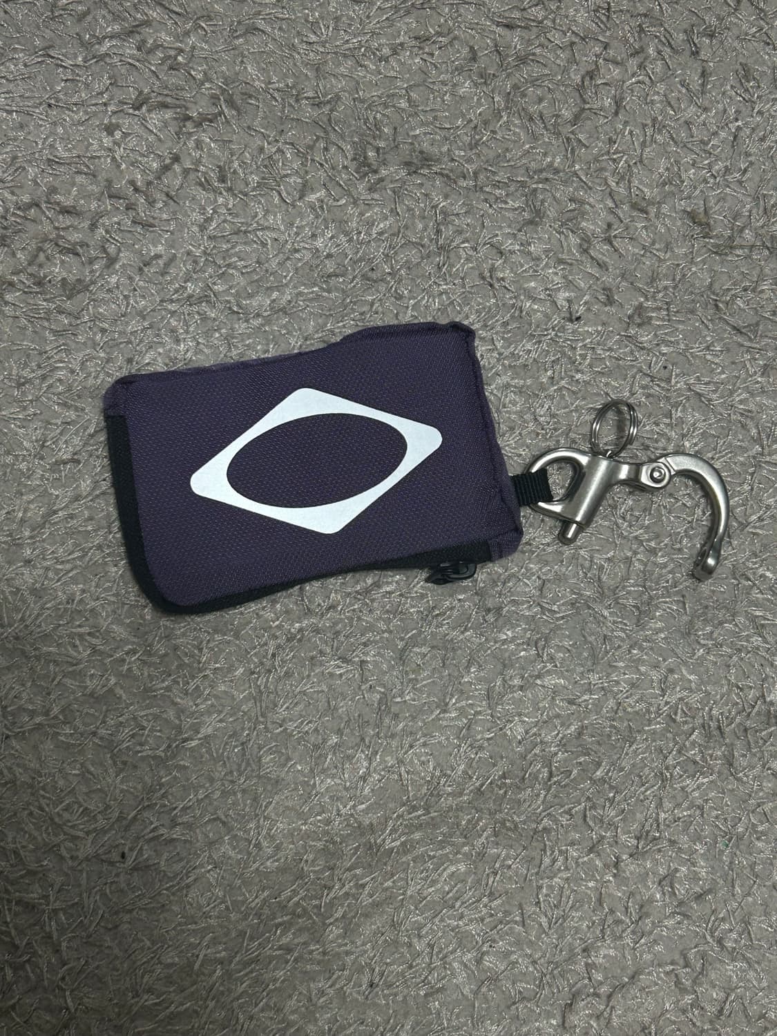 미스치프 롬버스 카라비너 파우치 퍼플 상품이미지1