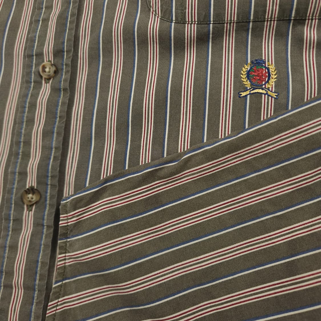 XL(105) 타미 힐피거 스트라이프 오버핏 셔츠 상품이미지6