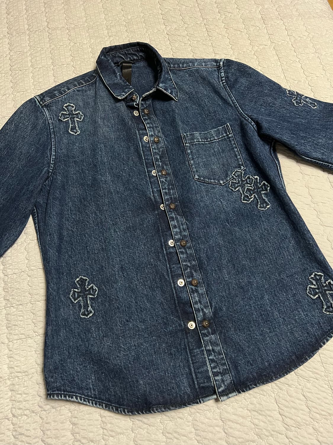 크롬하츠 크로스패치 데님 셔츠 상품이미지2